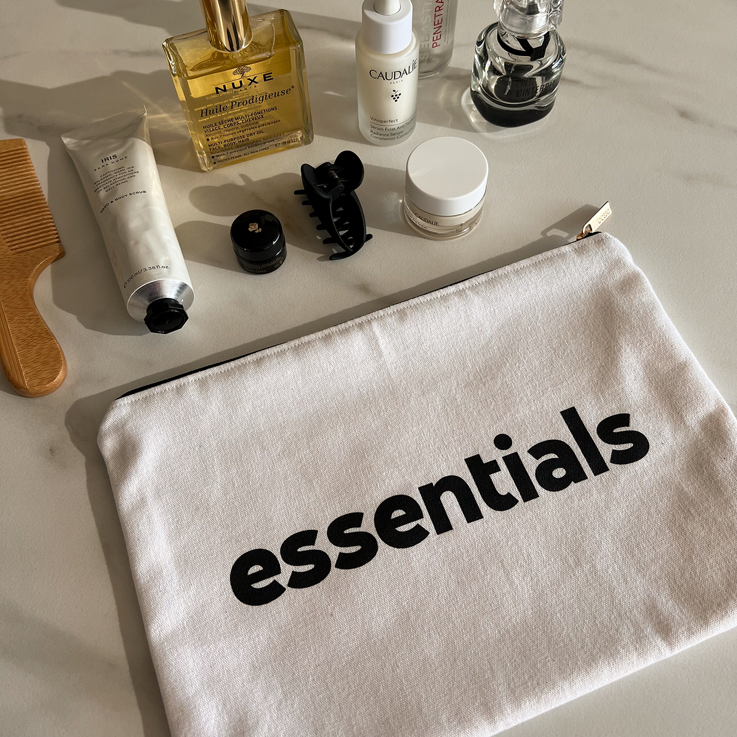 NECESSAIRE ESSENTIALS OFF WHITE